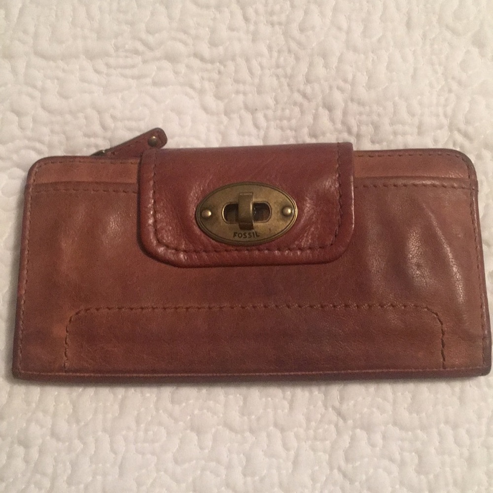 Fossil wallet